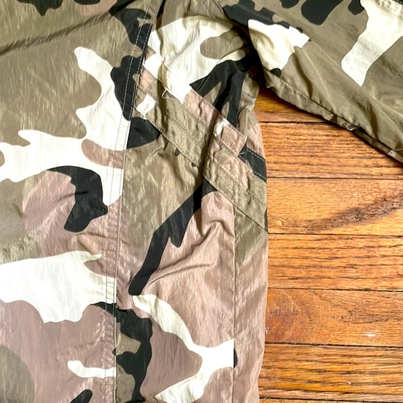 Sundek by Neil Barrett camouflage nylon bomber jacket, size large - Picture 5 of 11
